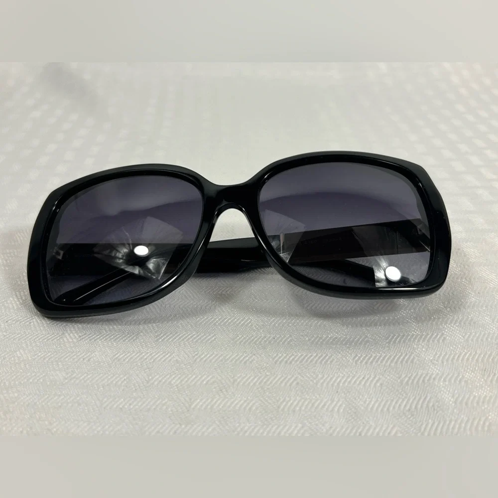 Burberry BE4160 Check Temple Square Sunglasses w/ Case & Box